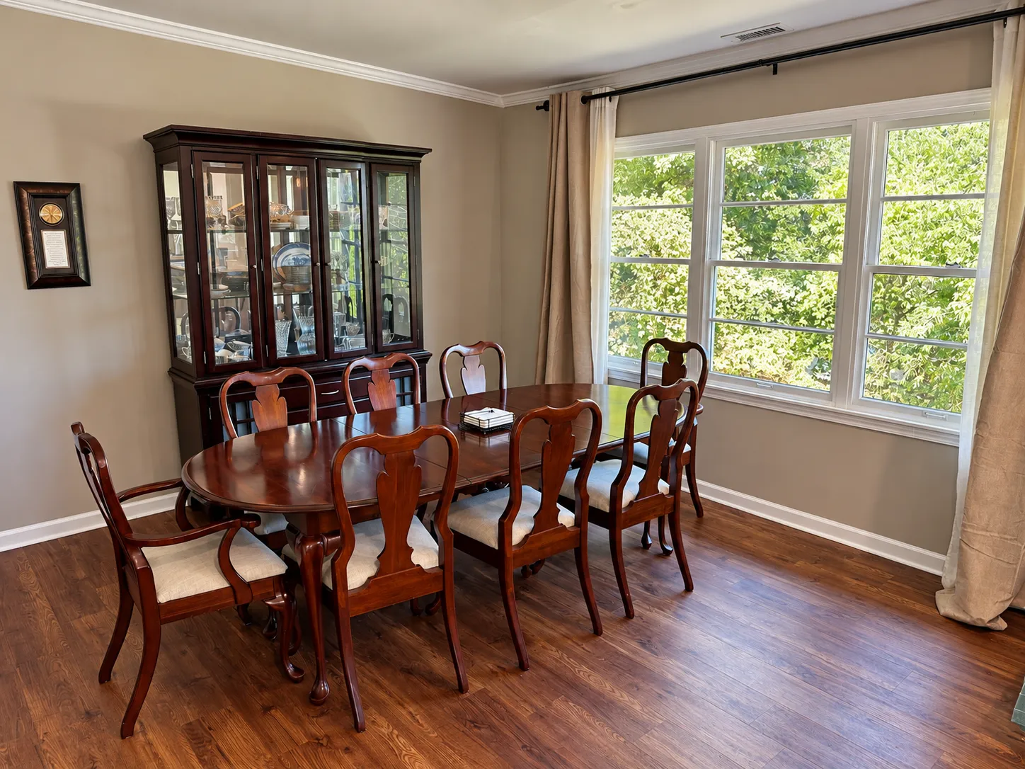 Dining room with table for eight